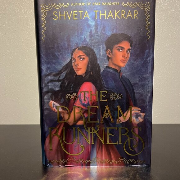The Dream Runners by Shveta Thakrar ~ Young Adult Fantasy ~ YA Fiction ~ Magic - Picture 1 of 8